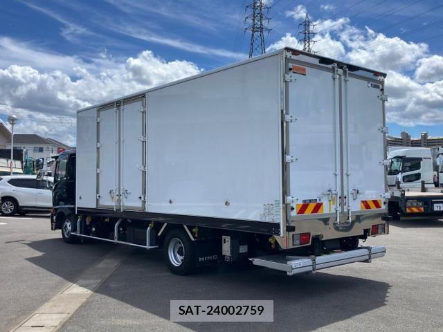 Hino RANGER 2023-04 8661212-3