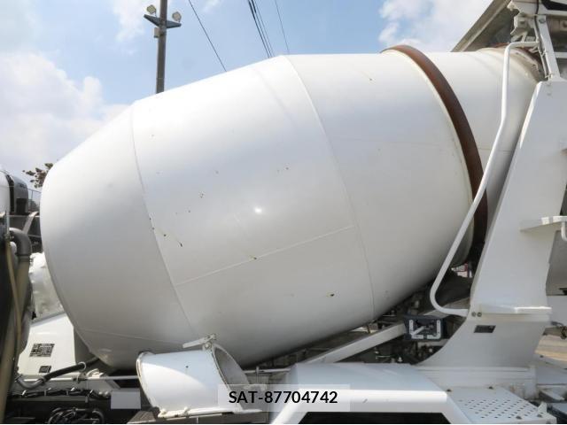 Hino RANGER 2022-10 8661213-6