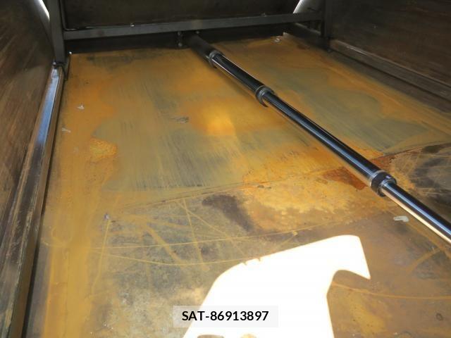 Hino RANGER 2018-03 8661215-12