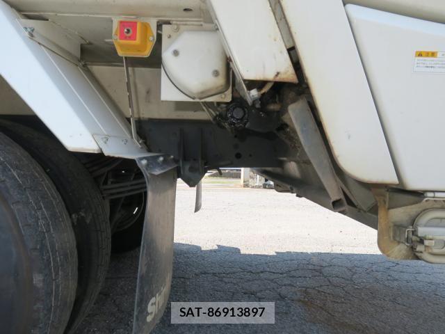 Hino RANGER 2018-03 8661215-18
