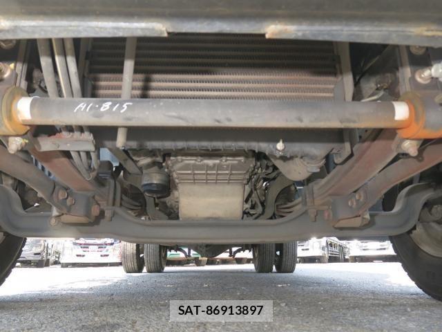 Hino RANGER 2018-03 8661215-19