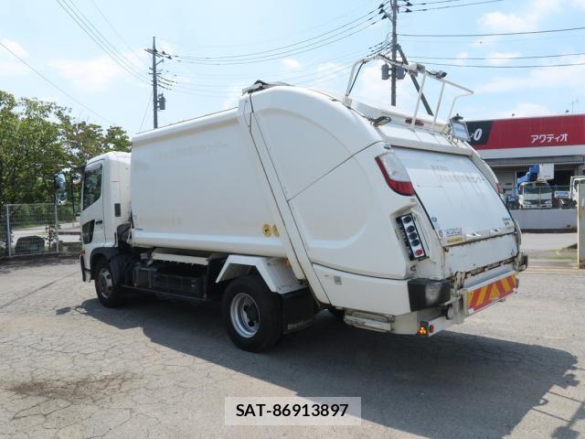 Hino RANGER 2018-03 8661215-2