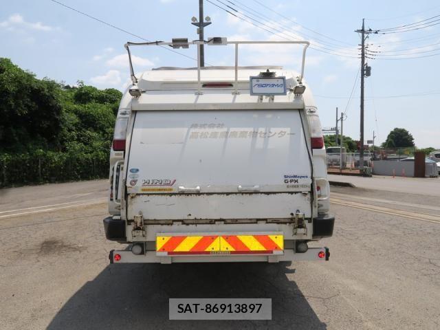 Hino RANGER 2018-03 8661215-4