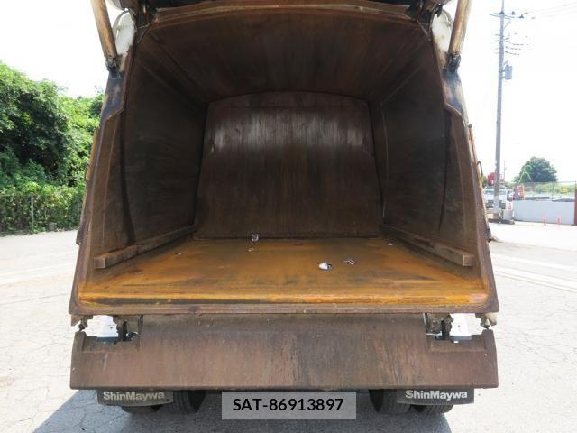 Hino RANGER 2018-03 8661215-8