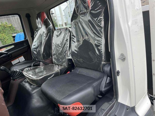Hino RANGER 2020-03 8661222-19