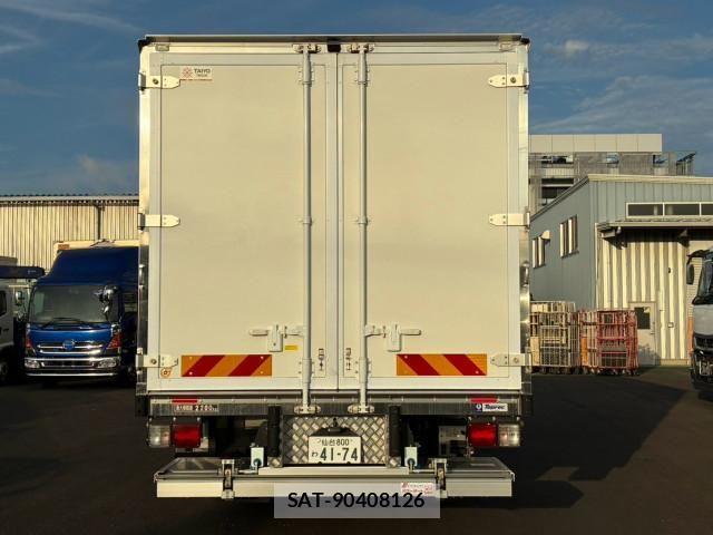 Hino RANGER 2025-09 8661210-4
