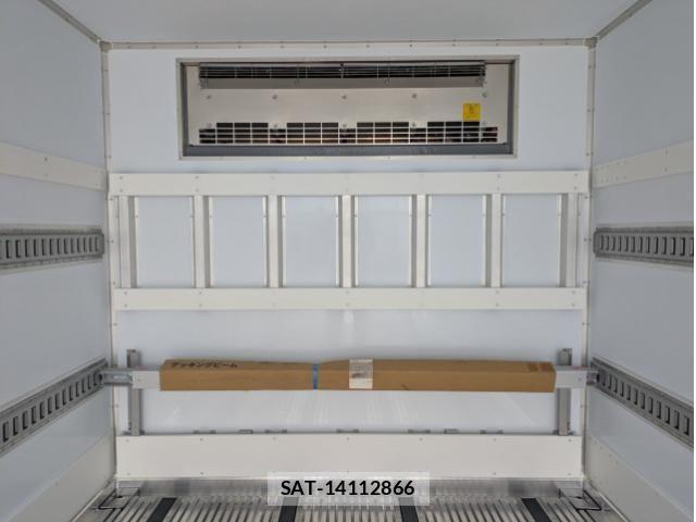Hino RANGER 2025-10 8661208-17