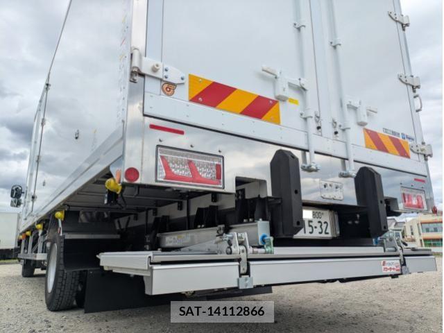 Hino RANGER 2025-10 8661208-6