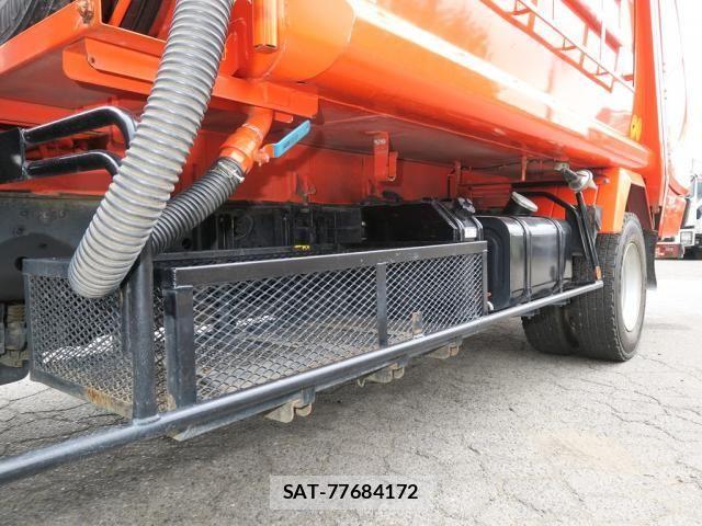Hino RANGER 2018-09 8661218-17