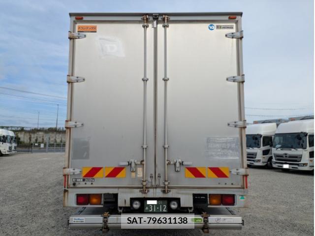 Hino RANGER 2016-06 8661226-8