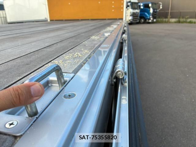 Hino RANGER 2024-10 8661211-17