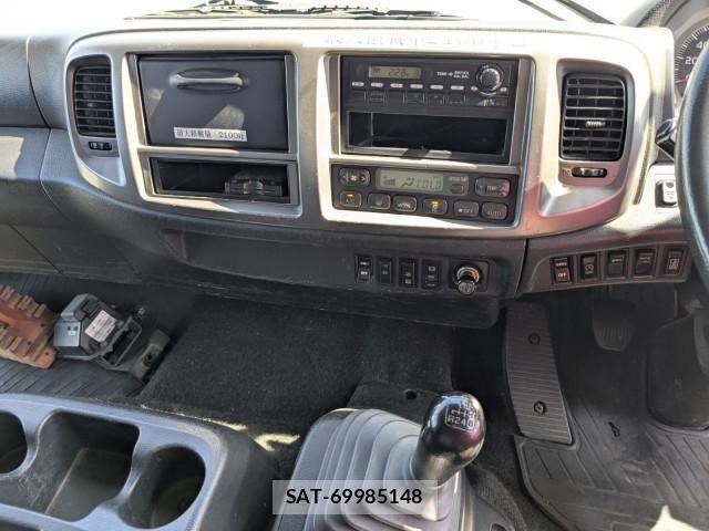 Hino RANGER 2017-03 8661223-25