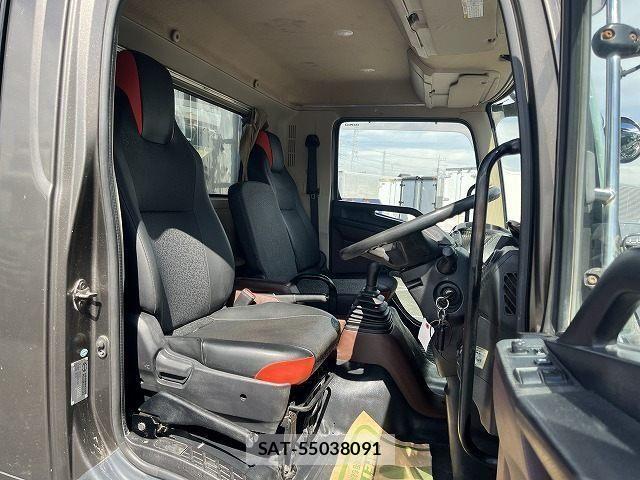 Hino RANGER 2019-02 8666806-13