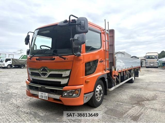Hino RANGER 2018-03 8686412-0