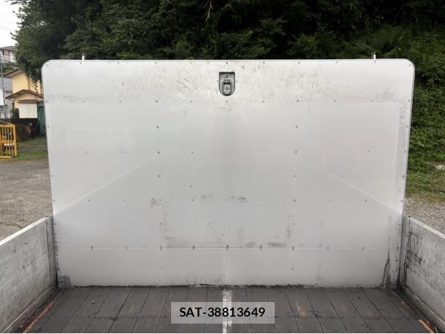 Hino RANGER 2018-03 8686412-10
