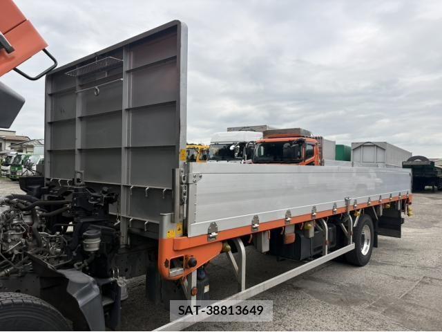 Hino RANGER 2018-03 8686412-26