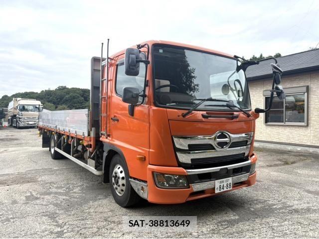 Hino RANGER 2018-03 8686412-2