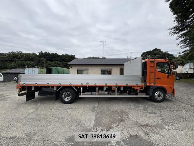 Hino RANGER 2018-03 8686412-7