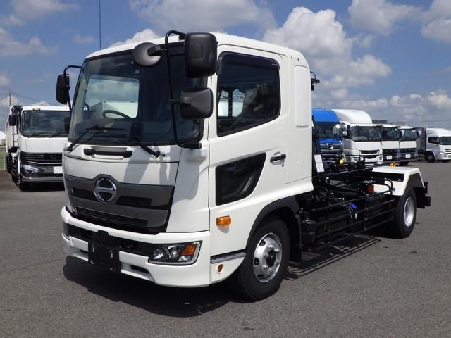 Hino RANGER 2026-02 8733051-0