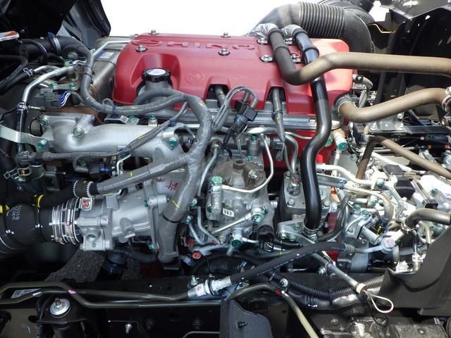 Hino RANGER 2026-02 8733051-14