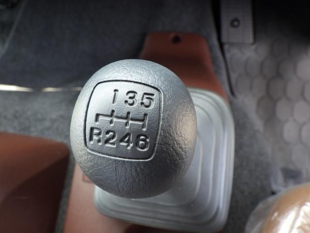 Hino RANGER 2026-02 8733051-22