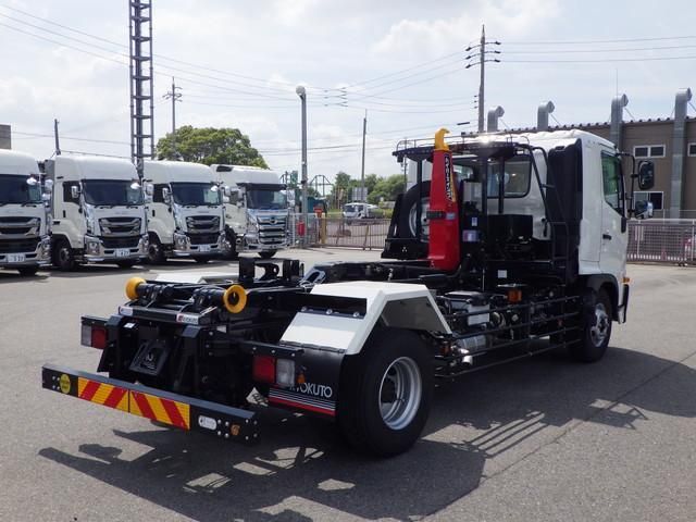 Hino RANGER 2026-02 8733051-3
