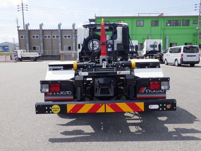 Hino RANGER 2026-02 8733051-5