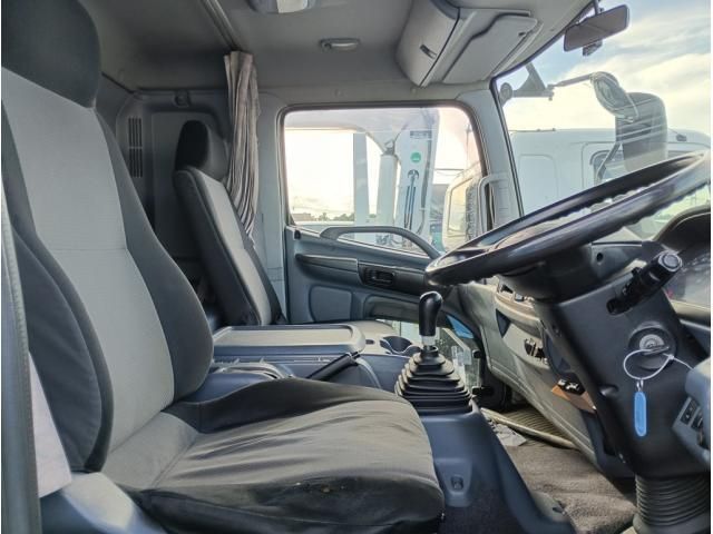 Hino RANGER 2007-02 8733080-21