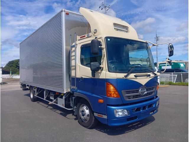Hino RANGER 2017-06 8733086-1