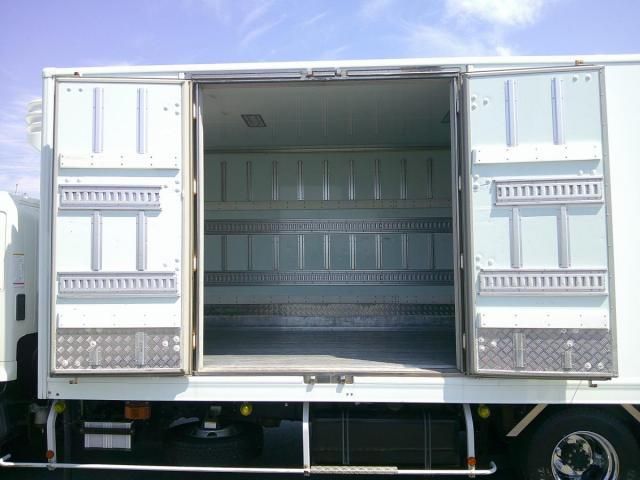 Hino RANGER 2016-07 8733076-9