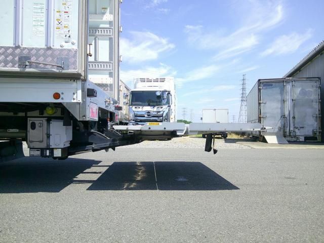 Hino RANGER 2016-07 8733076-16