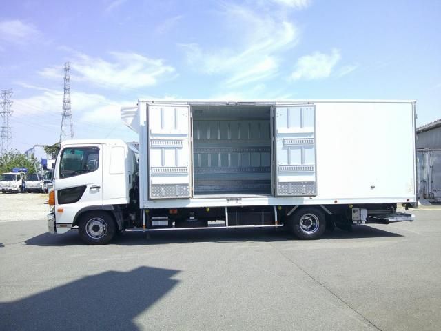 Hino RANGER 2016-07 8733076-8