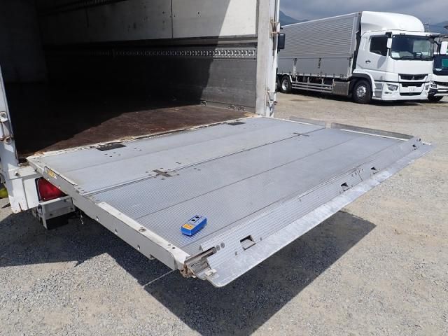 Hino RANGER 2014-09 8733079-11