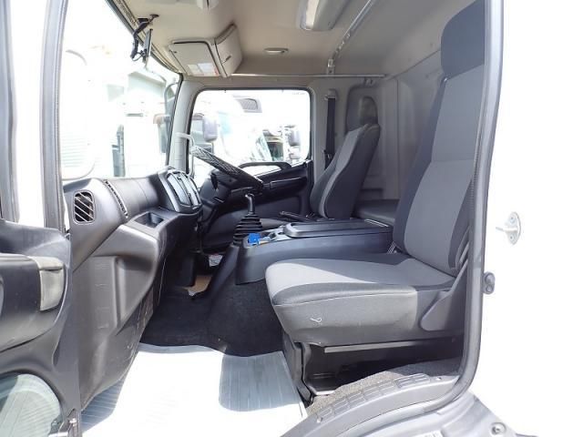 Hino RANGER 2014-09 8733079-15