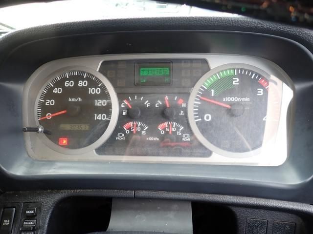 Hino RANGER 2014-09 8733079-16