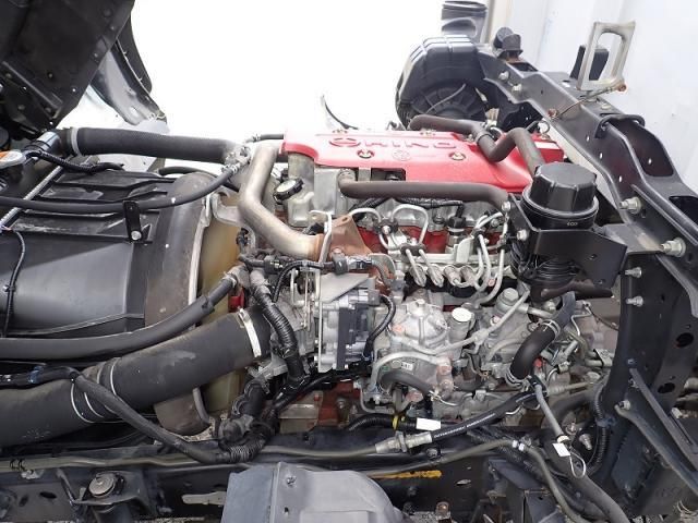 Hino RANGER 2014-09 8733079-23