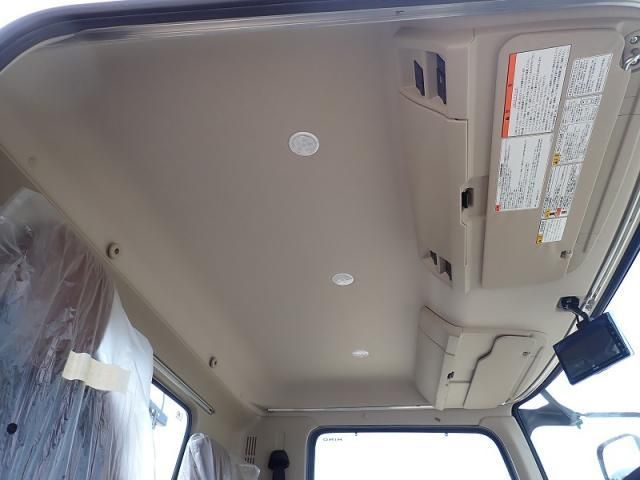 Hino RANGER 2026-02 8733057-8