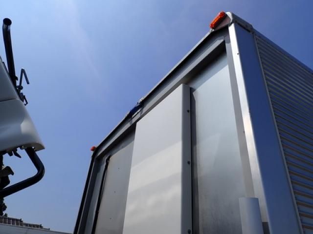 Hino RANGER 2021-05 8733072-9