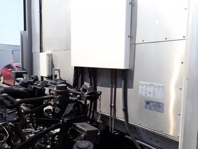 Hino RANGER 2021-05 8733072-10