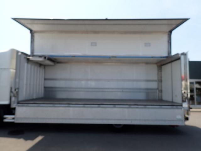 Hino RANGER 2021-05 8733072-18