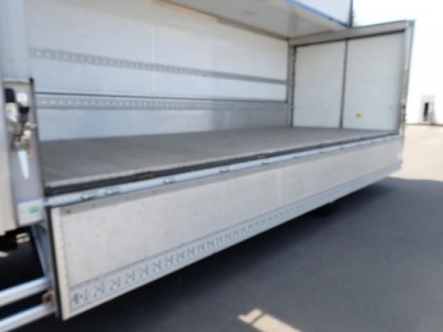 Hino RANGER 2021-05 8733072-19