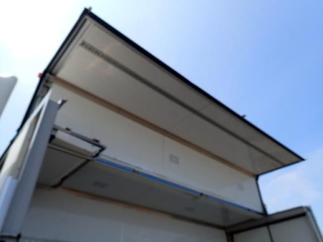 Hino RANGER 2021-05 8733072-20