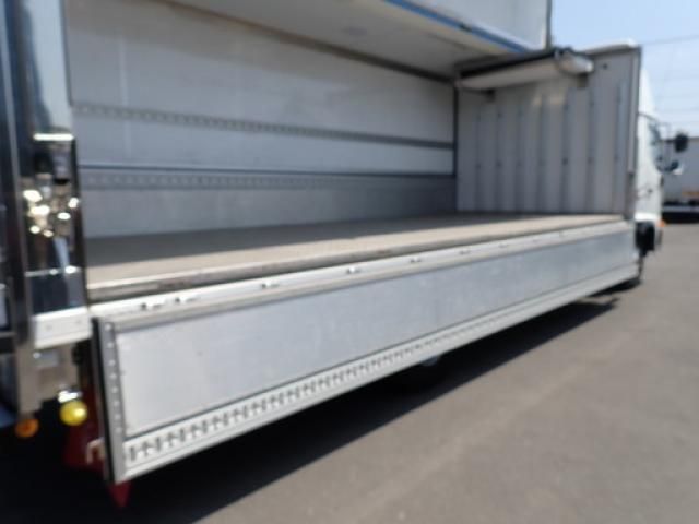 Hino RANGER 2021-05 8733072-22