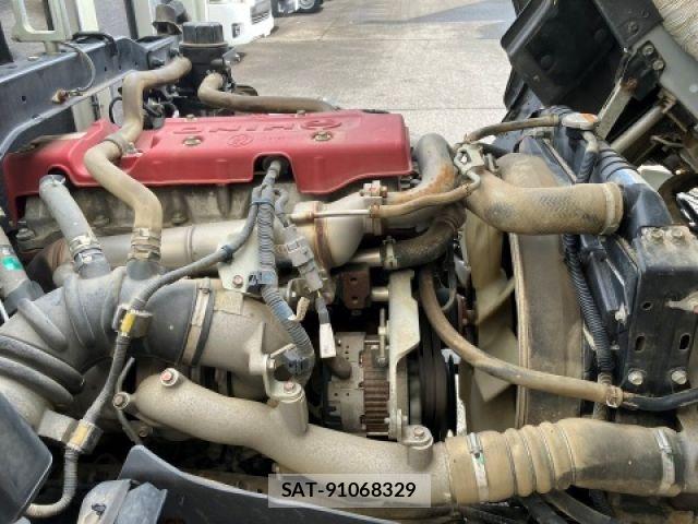 Hino RANGER 2014-05 8745472-15