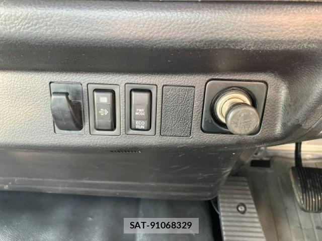 Hino RANGER 2014-05 8745472-21