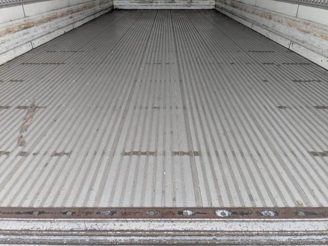 Hino RANGER 2016-12 8733097-17