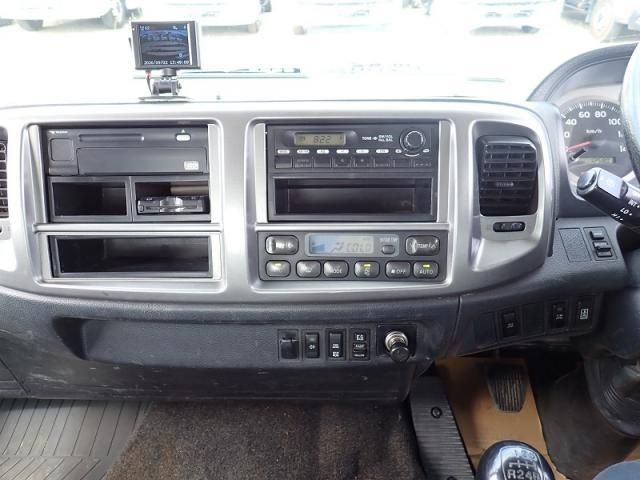 Hino RANGER 2016-02 8733069-16