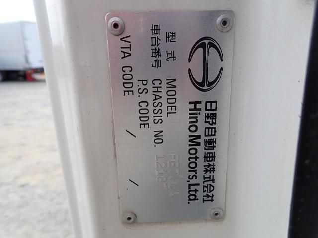 Hino RANGER 2016-02 8733069-27