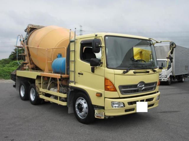 Hino RANGER 2014-08 8770758-0