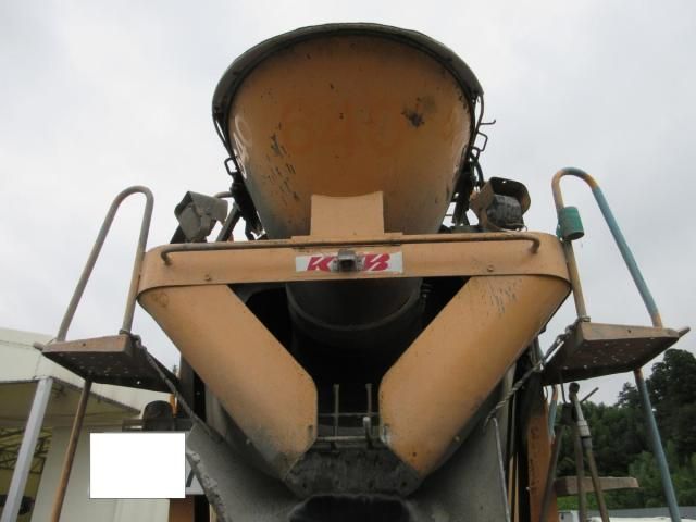 Hino RANGER 2014-08 8770758-23